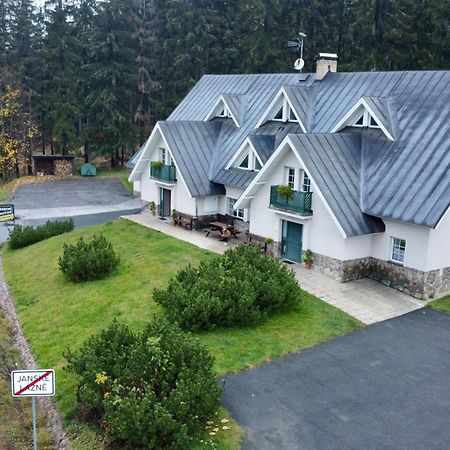 Horske Apartmany Smrcina 扬斯凯拉兹涅 外观 照片