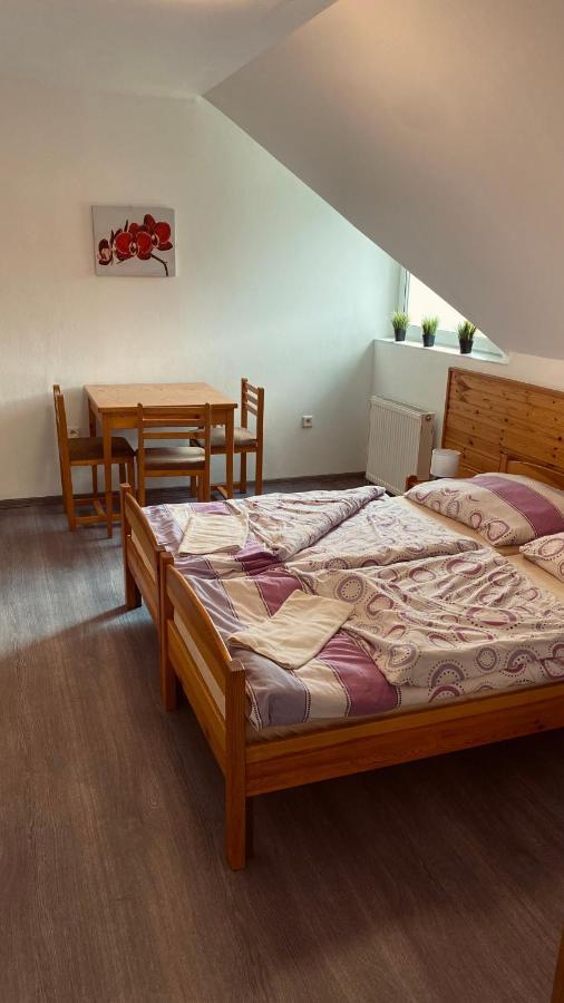 Horske Apartmany Smrcina 扬斯凯拉兹涅 外观 照片