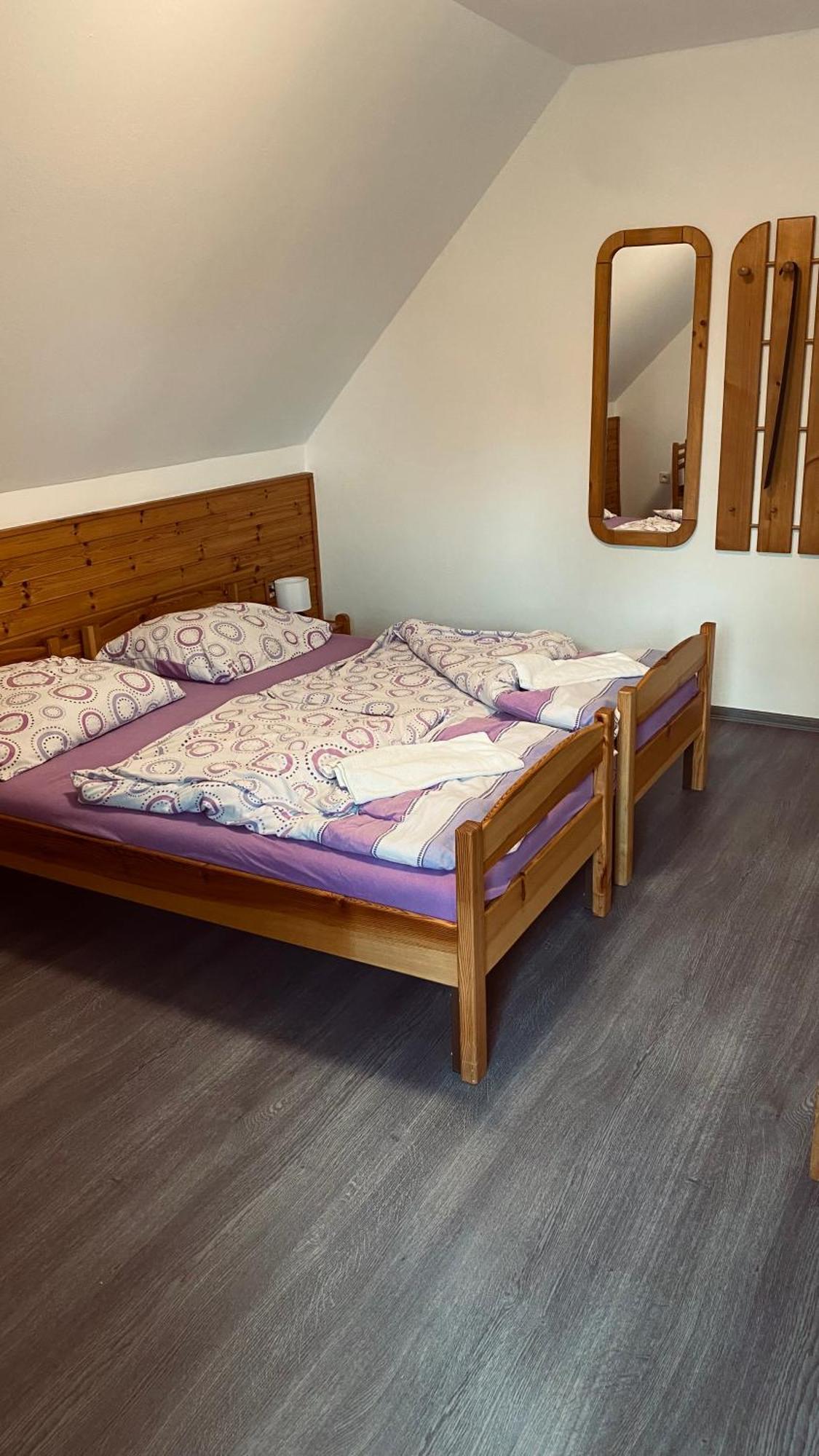 Horske Apartmany Smrcina 扬斯凯拉兹涅 外观 照片